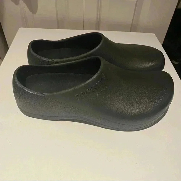 Birkenstock Black Clogs - Picture 4 of 8